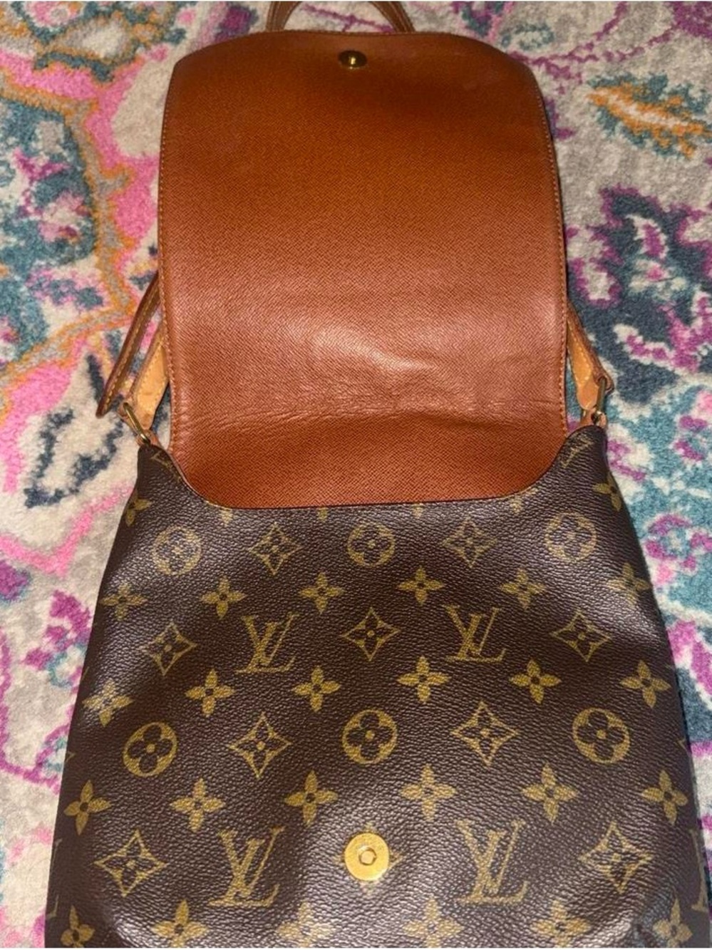 Louis Vuitton Monogram Shoulder Bag in Brown and Tan - Picture 4 of 6